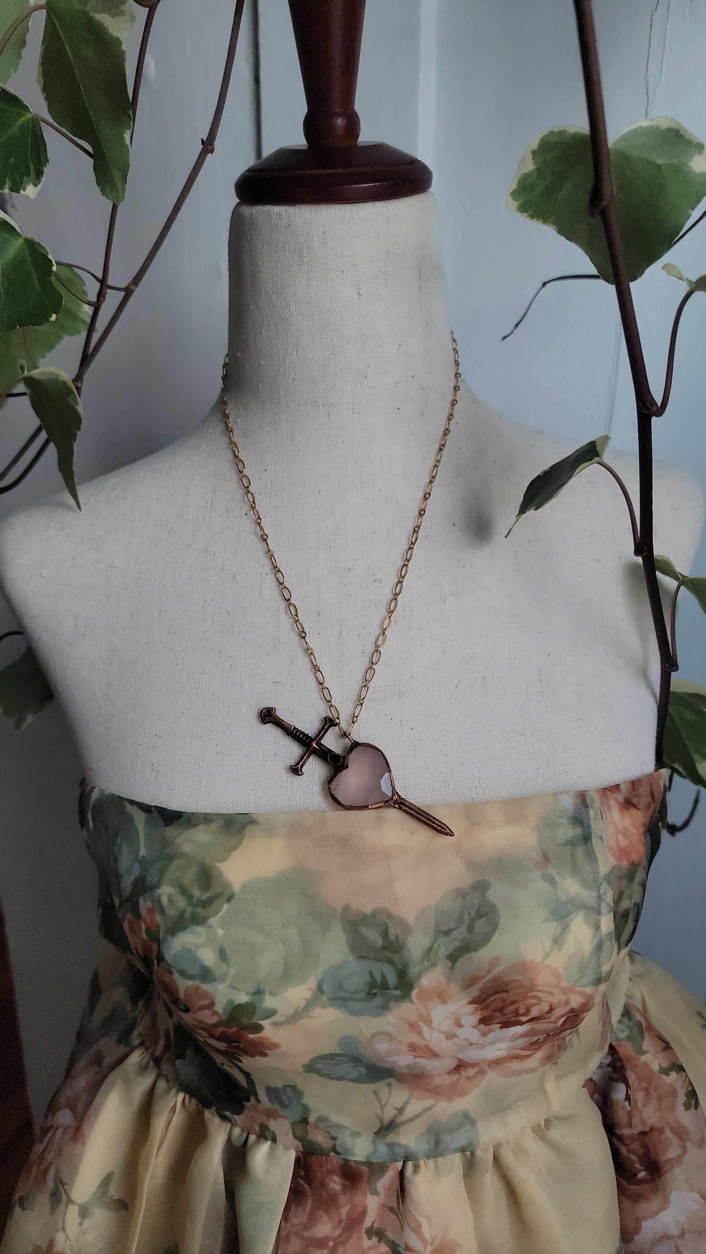 Venus Grunge: Sword Suit Faceted Heart Copper Necklace