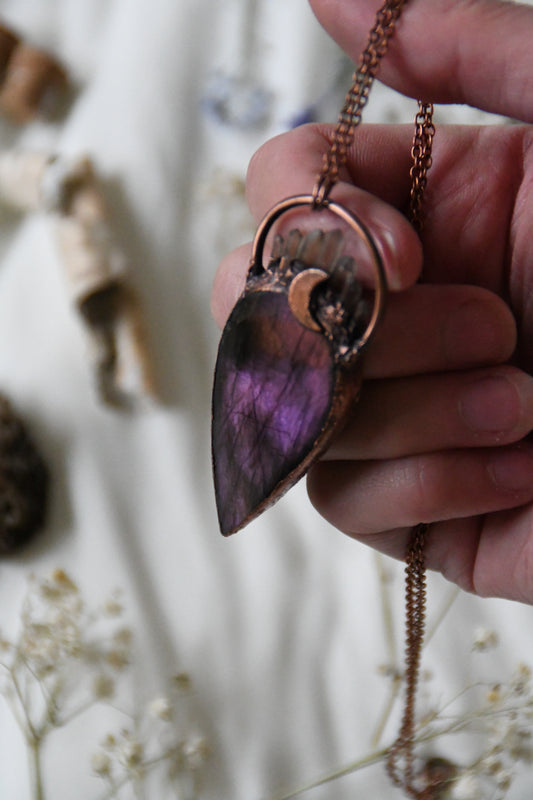 Quartz Crowned Purple Labradorite Copper Necklace