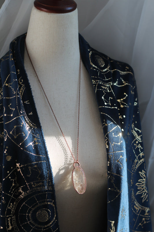 Manifestation Quartz Copper Pendant