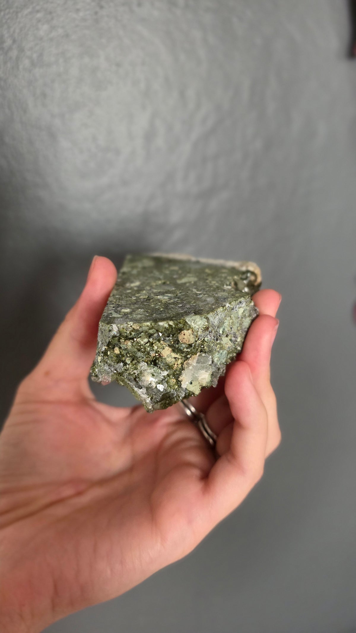 Epidote in Quartz