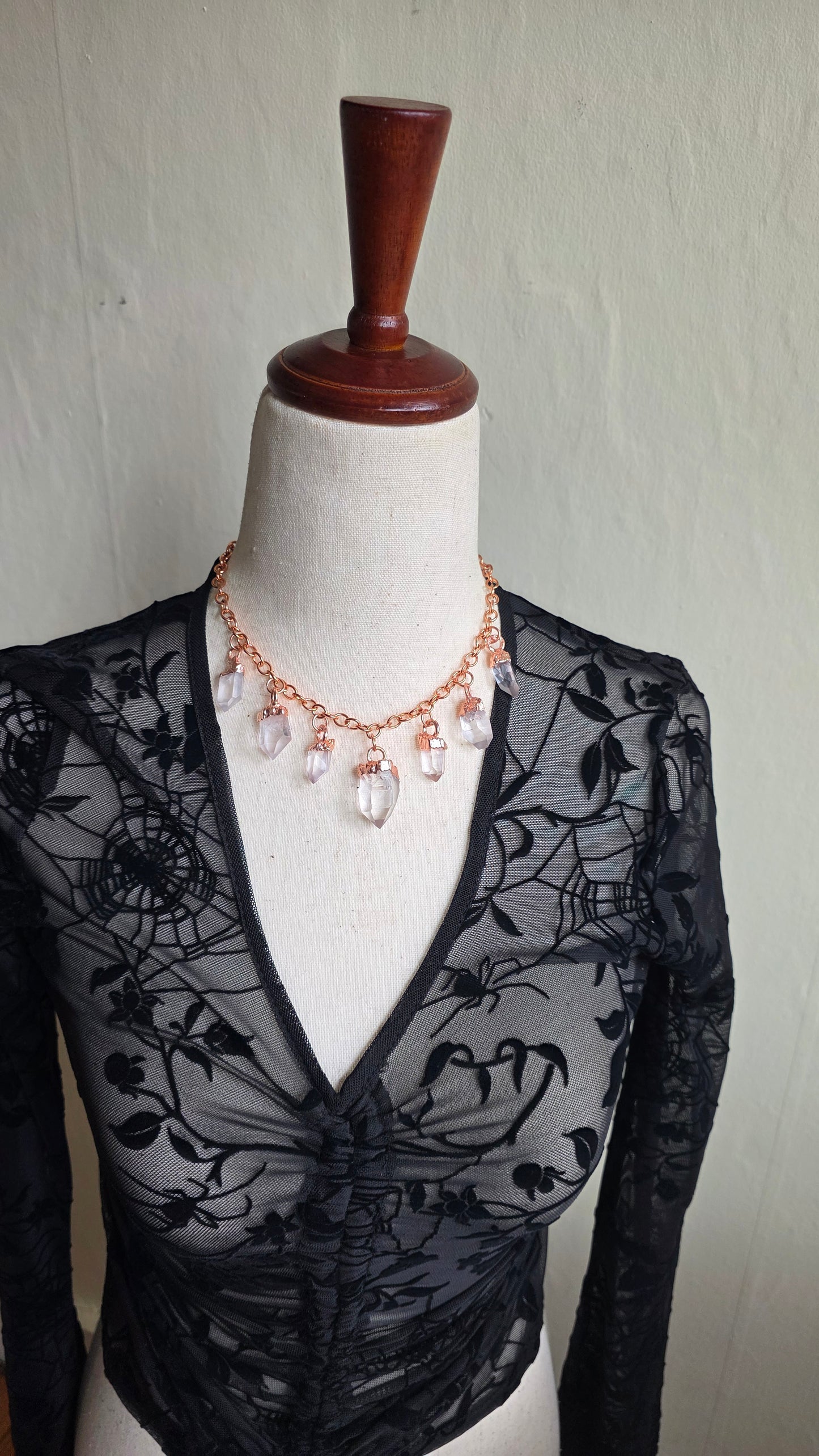 Quartz Point Copper Statement Choker