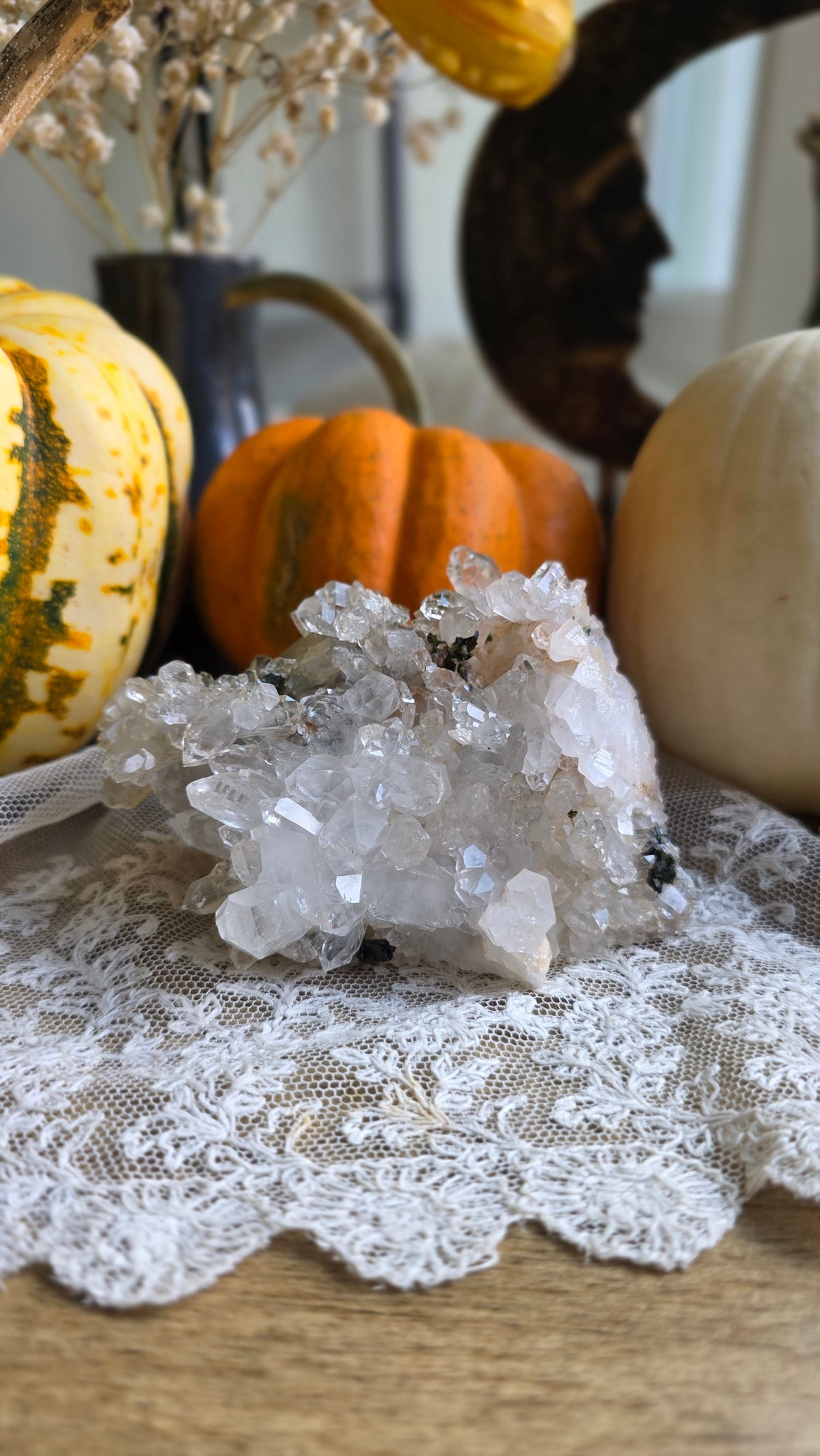 Epidote in Quartz