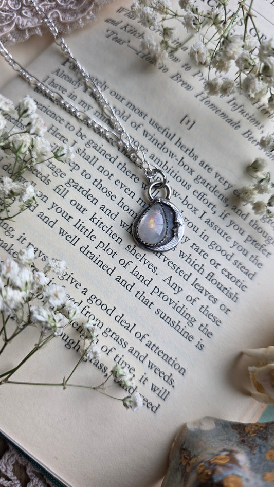 Sterling Silver Dainty Moonstone Necklace