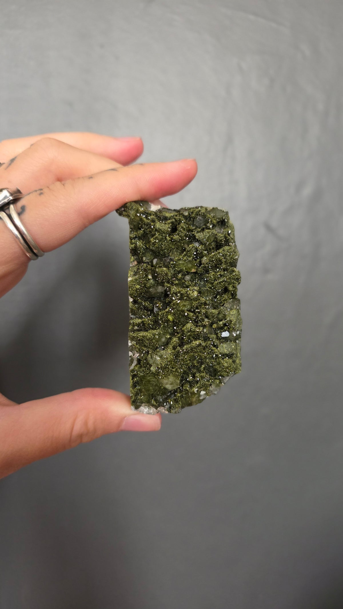 Epidote in Quartz