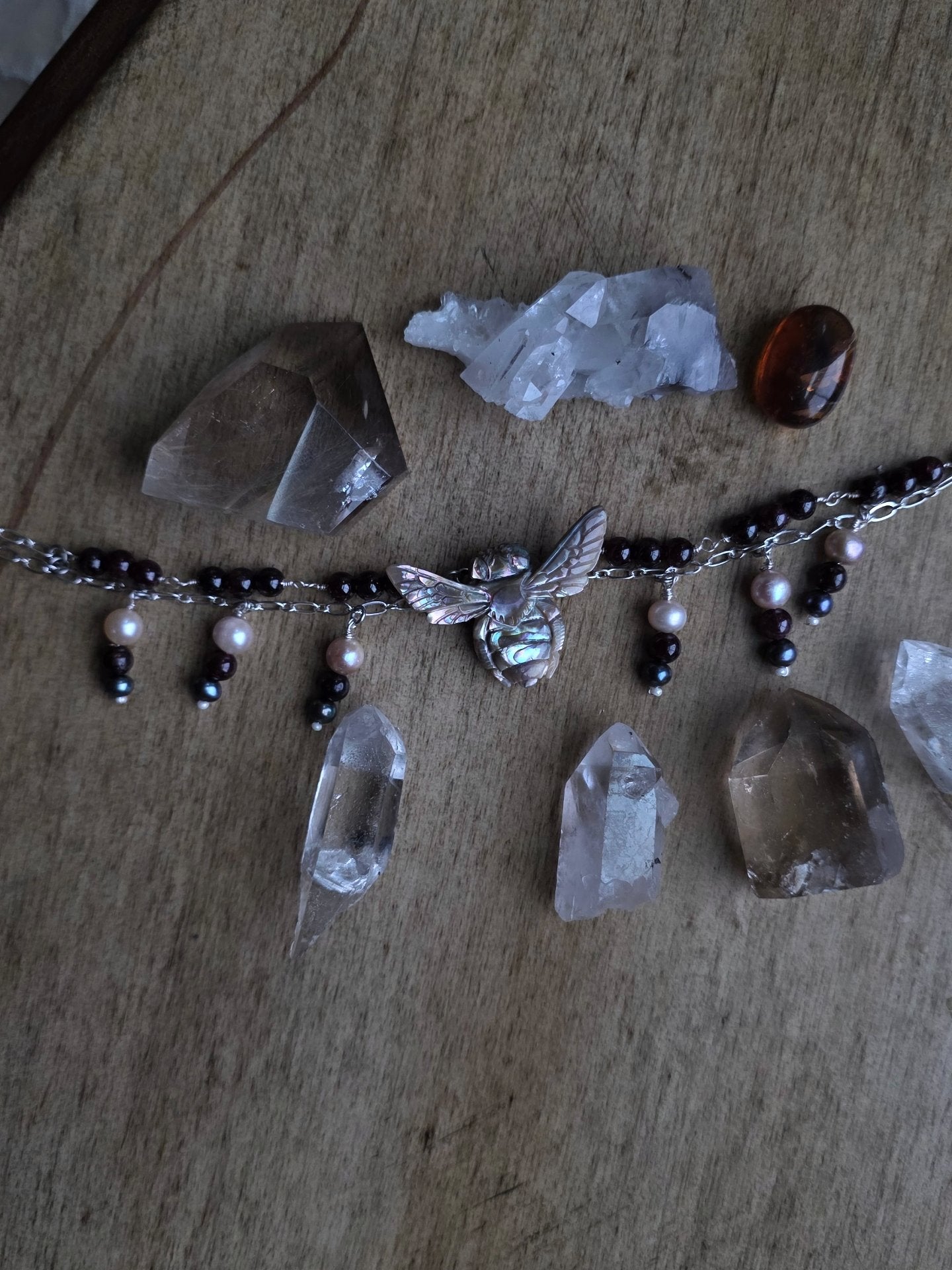 Abalone Bee Carving Choker with Garnet and Pearls
