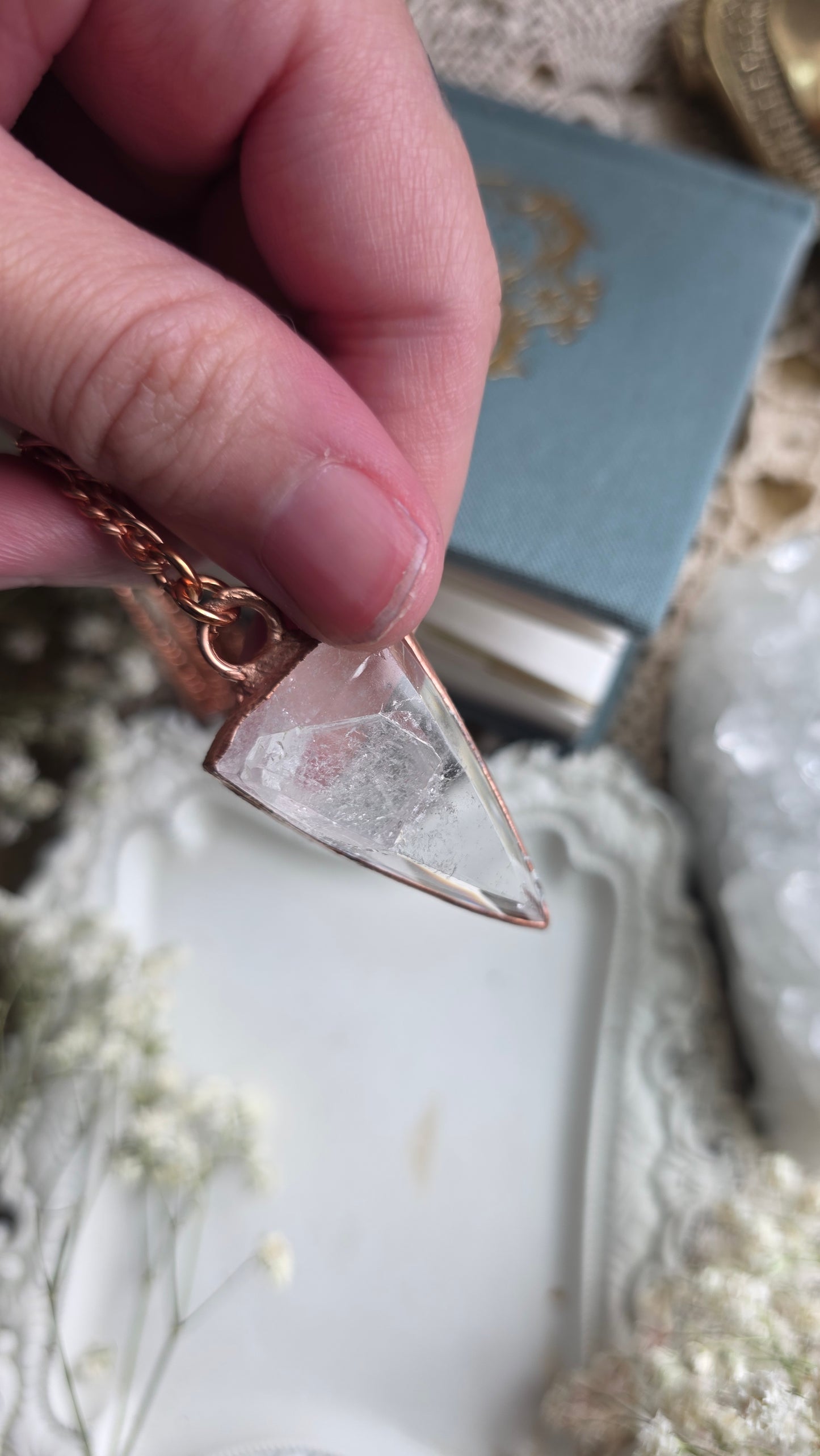 Manifestation Quartz Copper Necklace