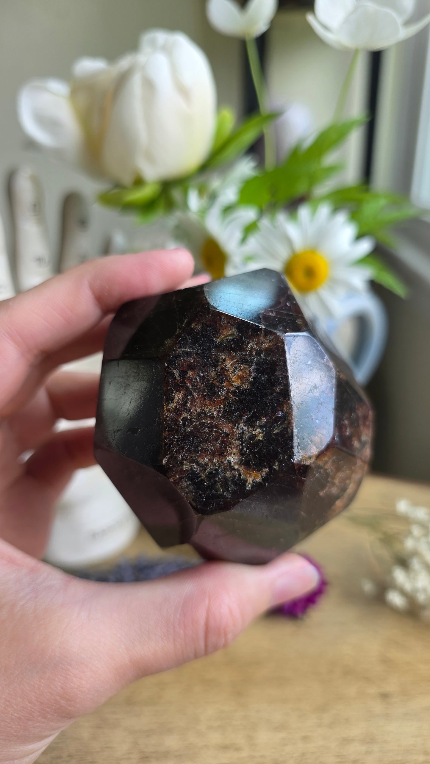 Garnet dodecahedron No.2