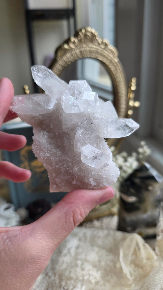 Apophyllite specimen no.7