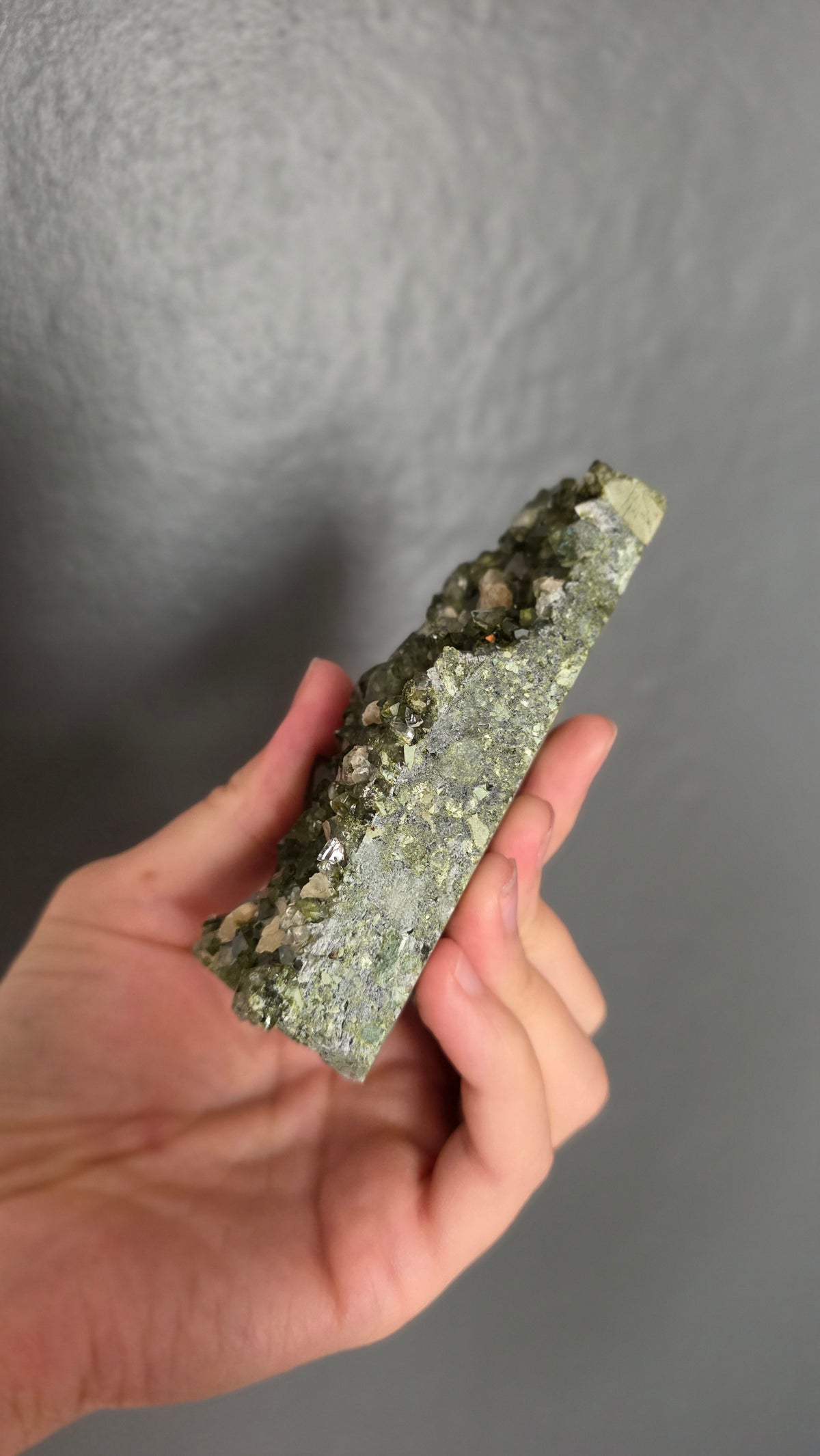 Epidote in Quartz