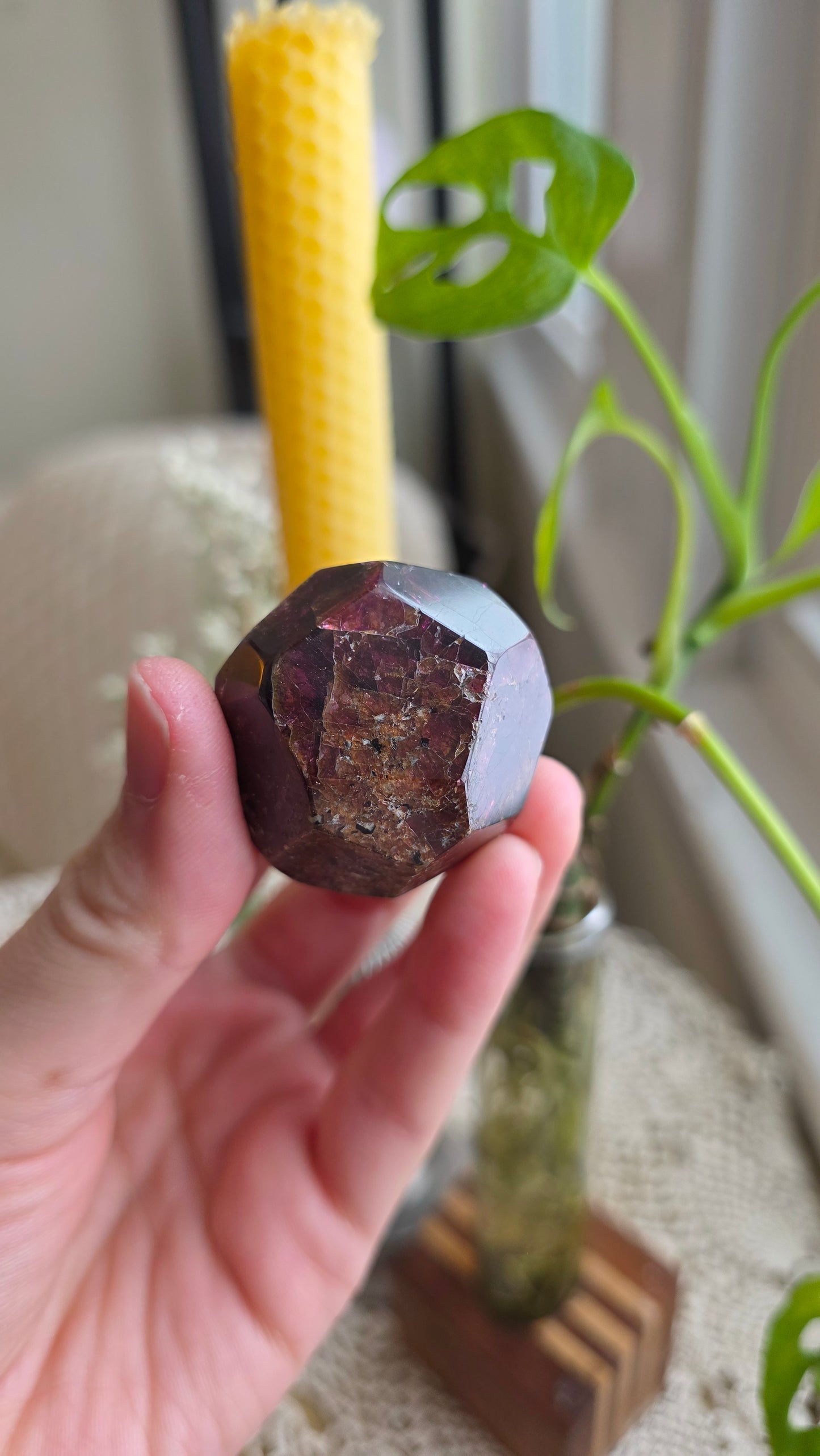 Raspberry Garnet Dodechahedron 15