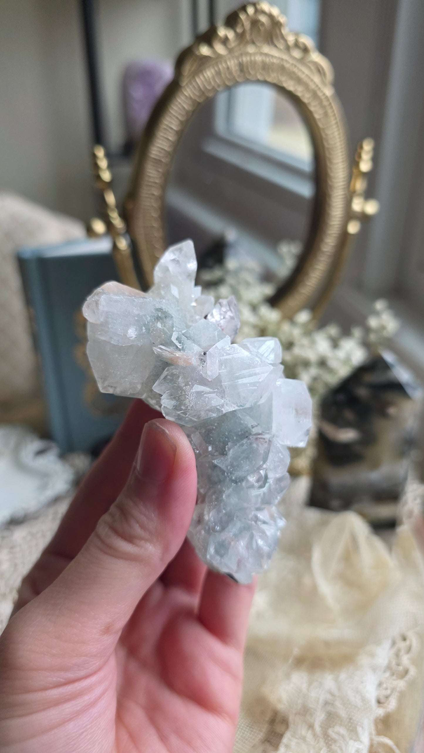 Apophyllite specimen no.5