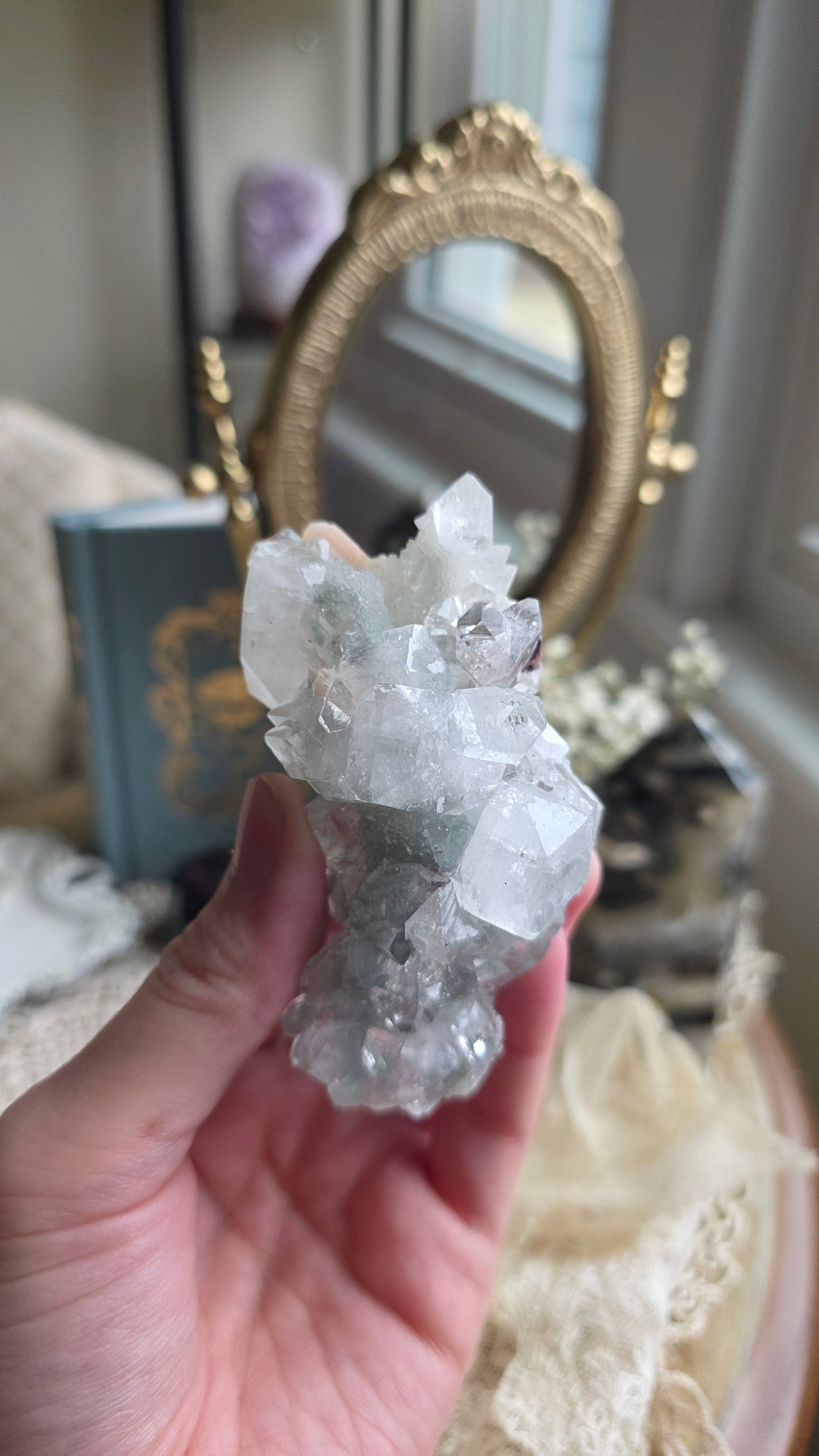 Apophyllite specimen no.5