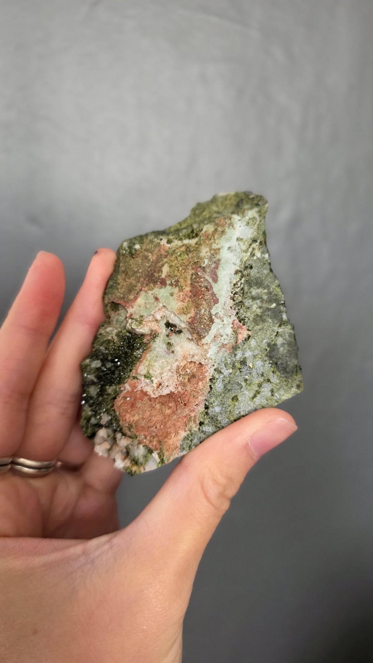 Epidote in Quartz