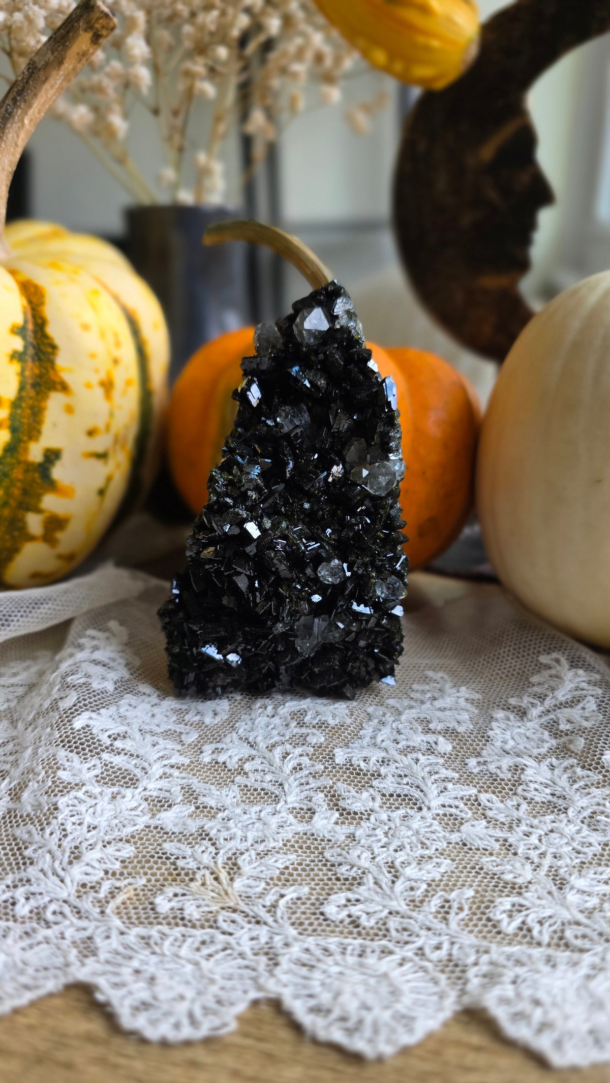 Epidote in Quartz