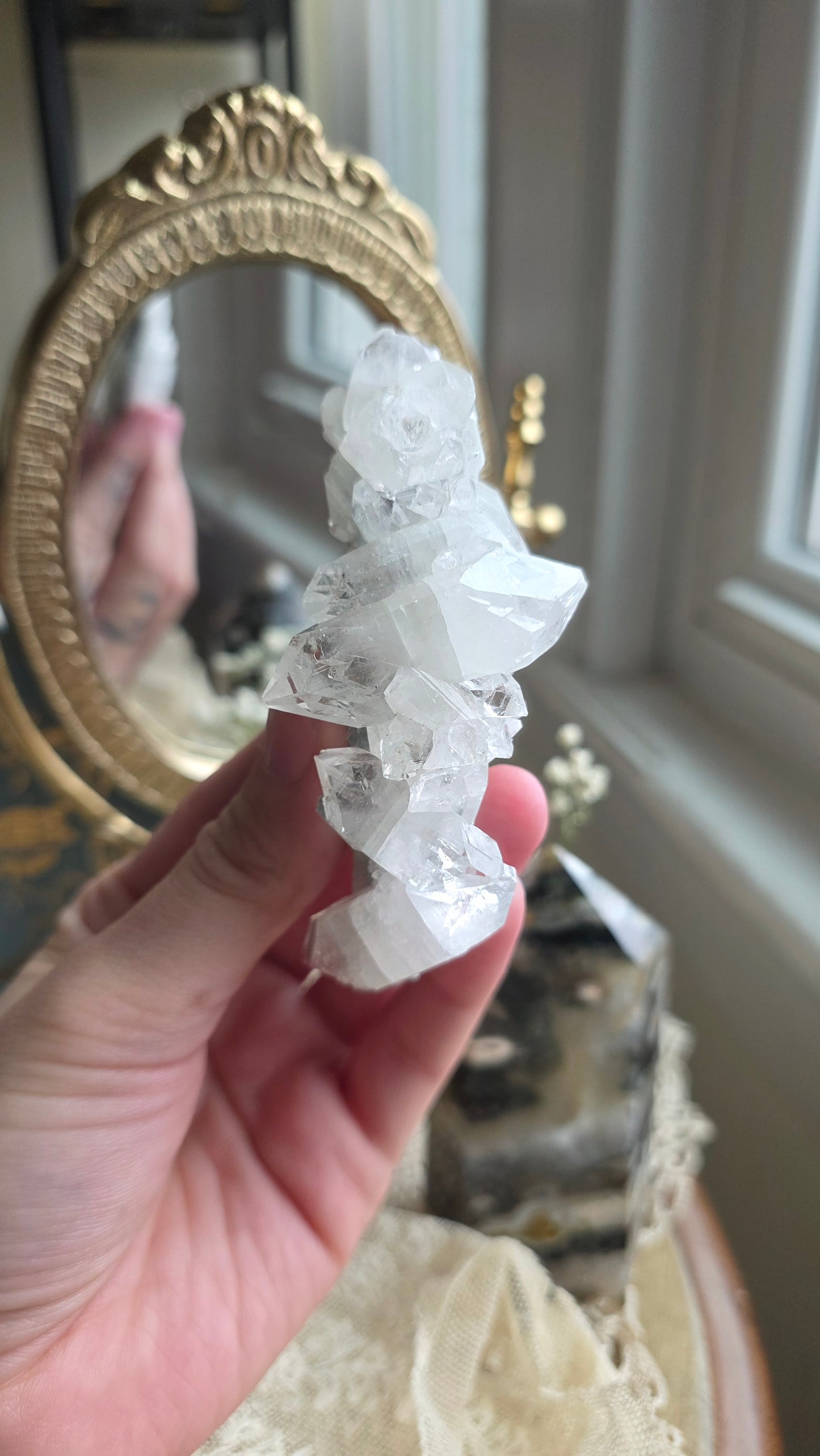 Apophyllite specimen no.6