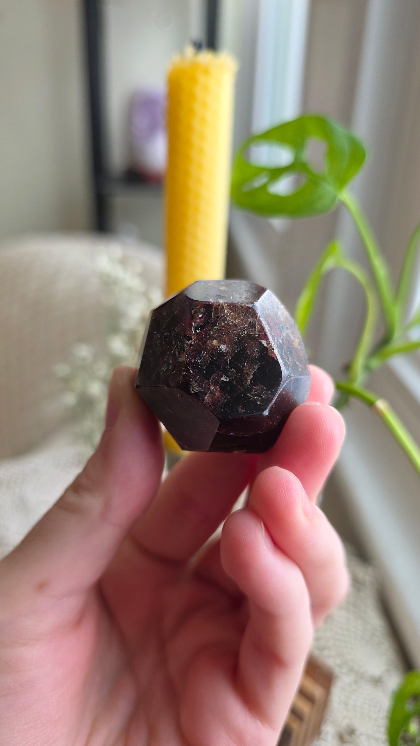 Raspberry Garnet Dodechahedron 15