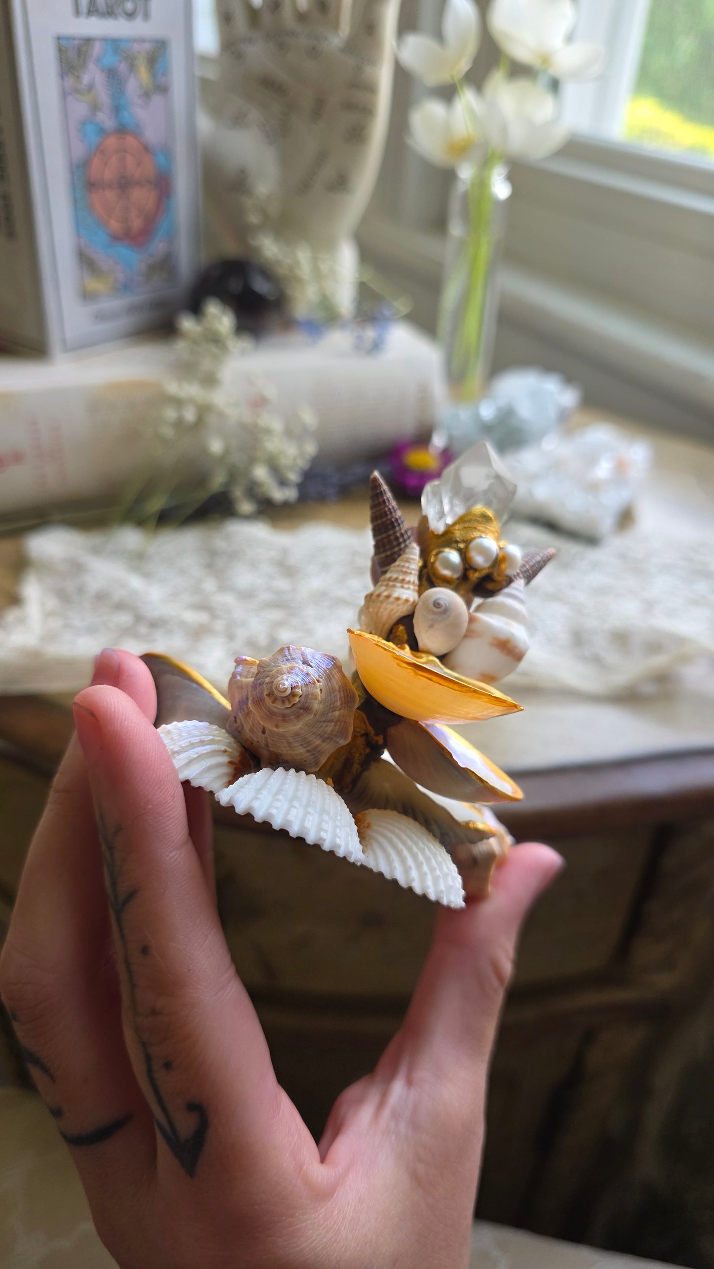 Aphrodite Real Shell Offering/Trinket Dish