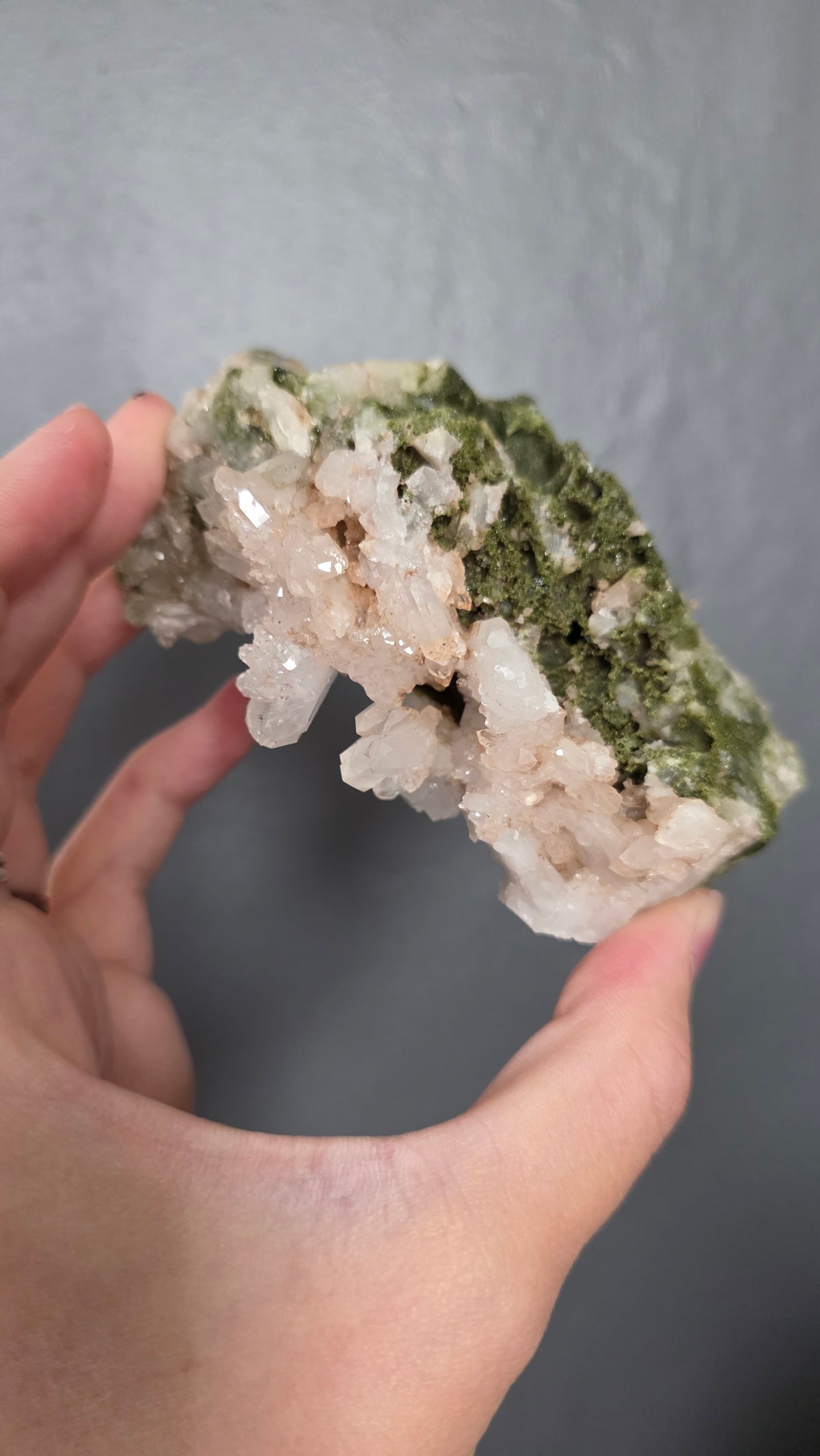 Epidote in Quartz