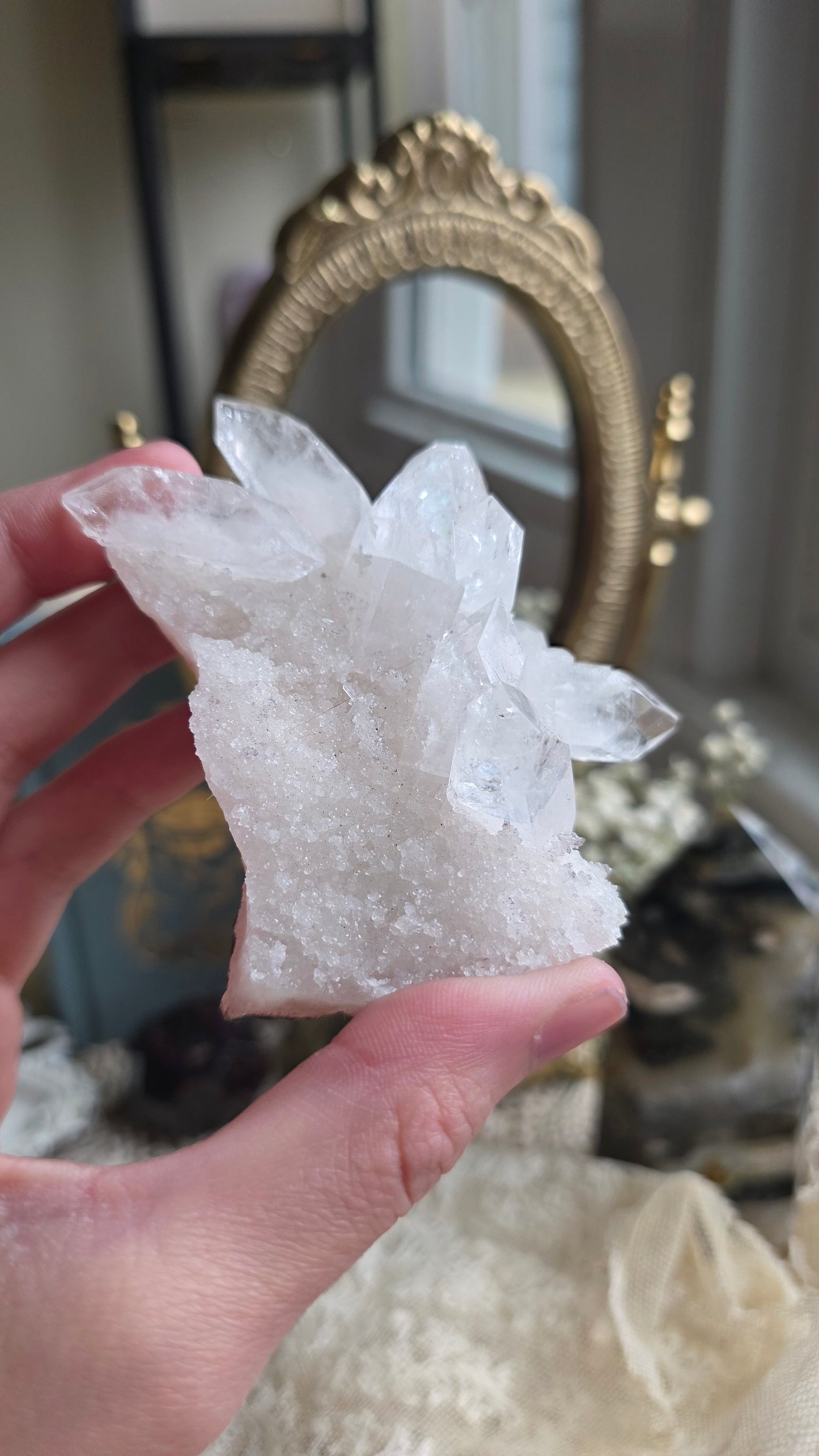 Apophyllite specimen no.7