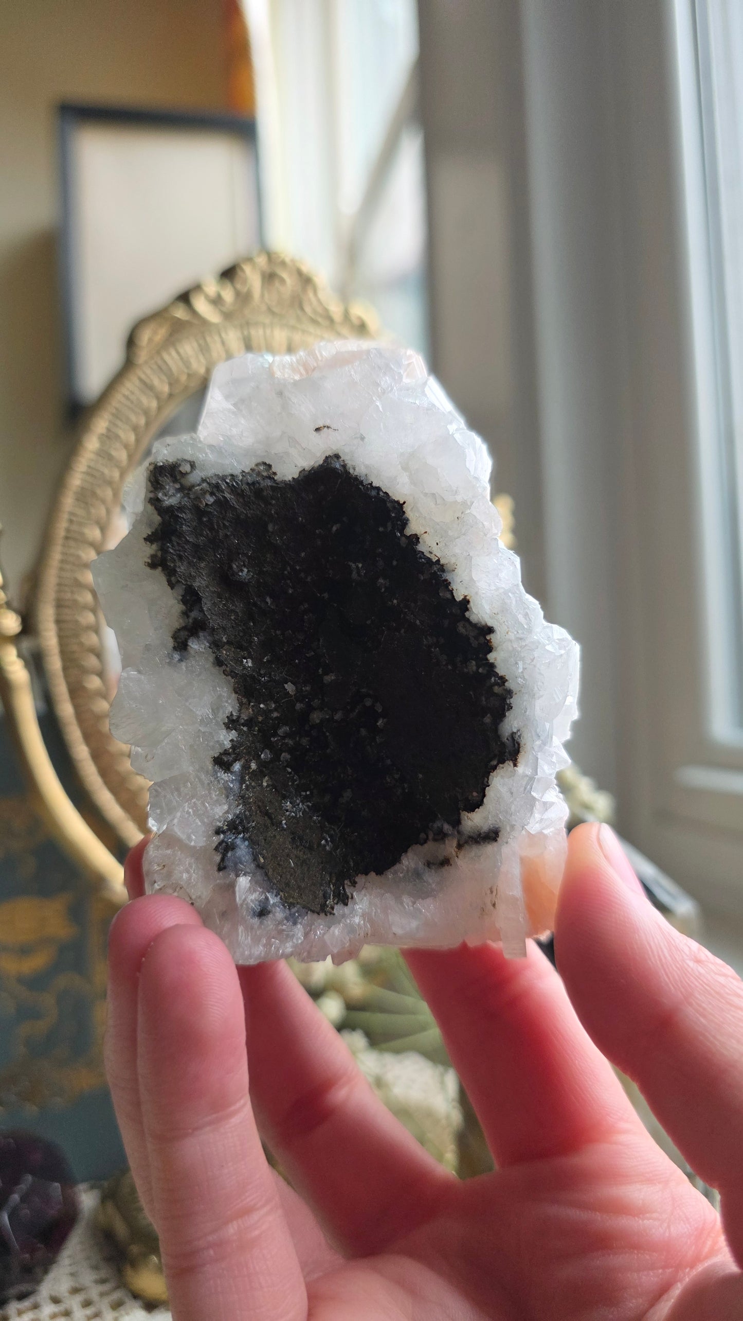 Apophyllite specimen no.10