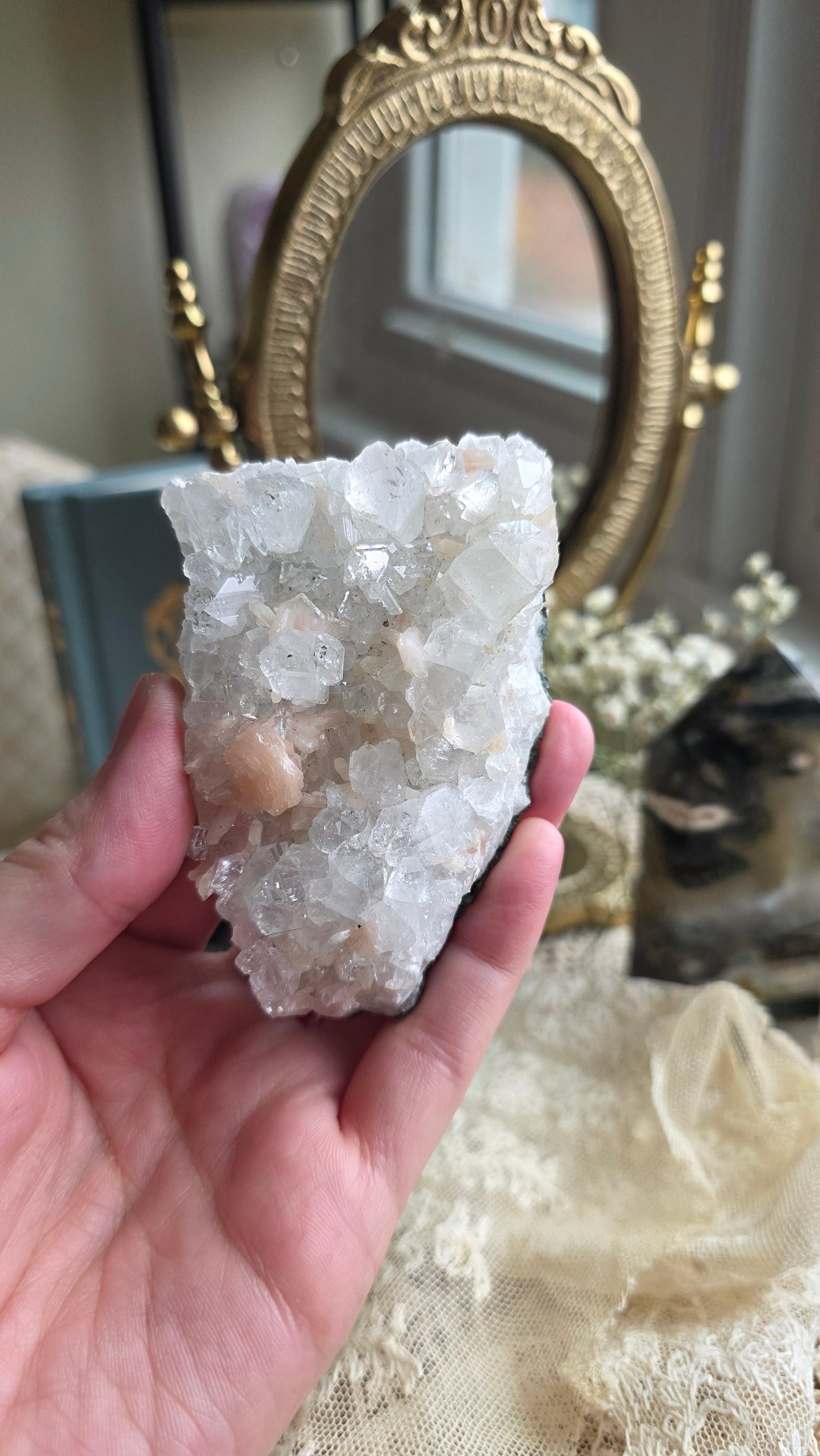 Apophyllite specimen no.2