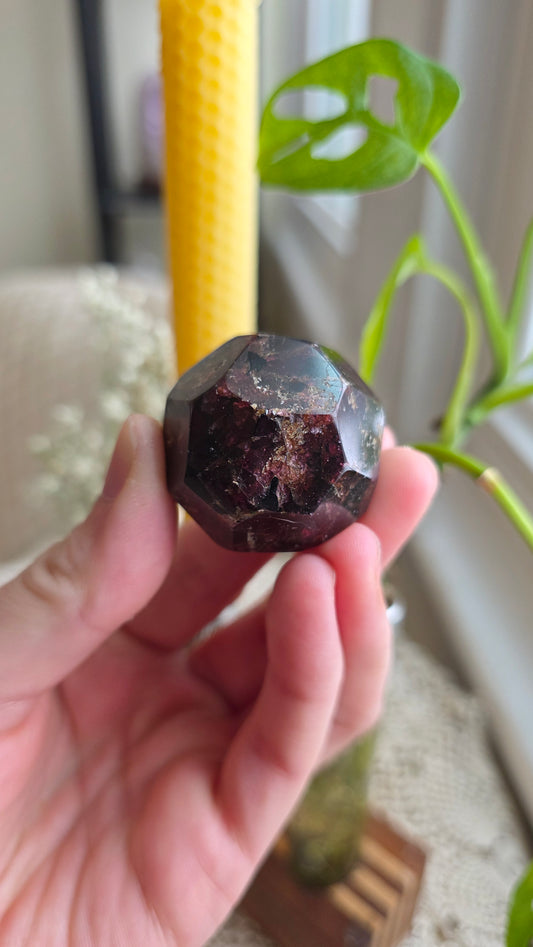 Raspberry Garnet Dodechahedron 11