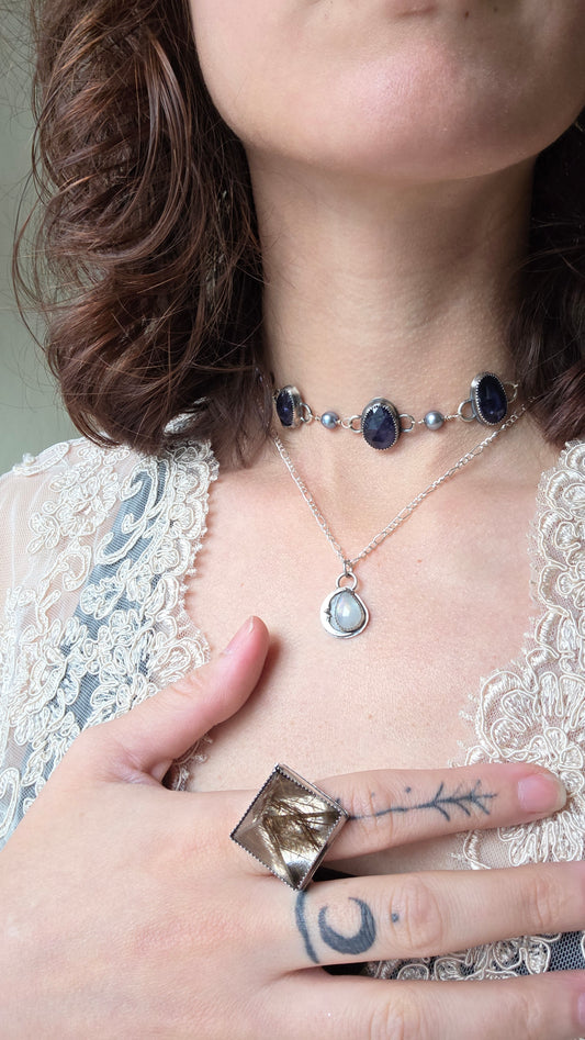 Sterling silver Blue Kyanite and Fresh Water Pearl Choker