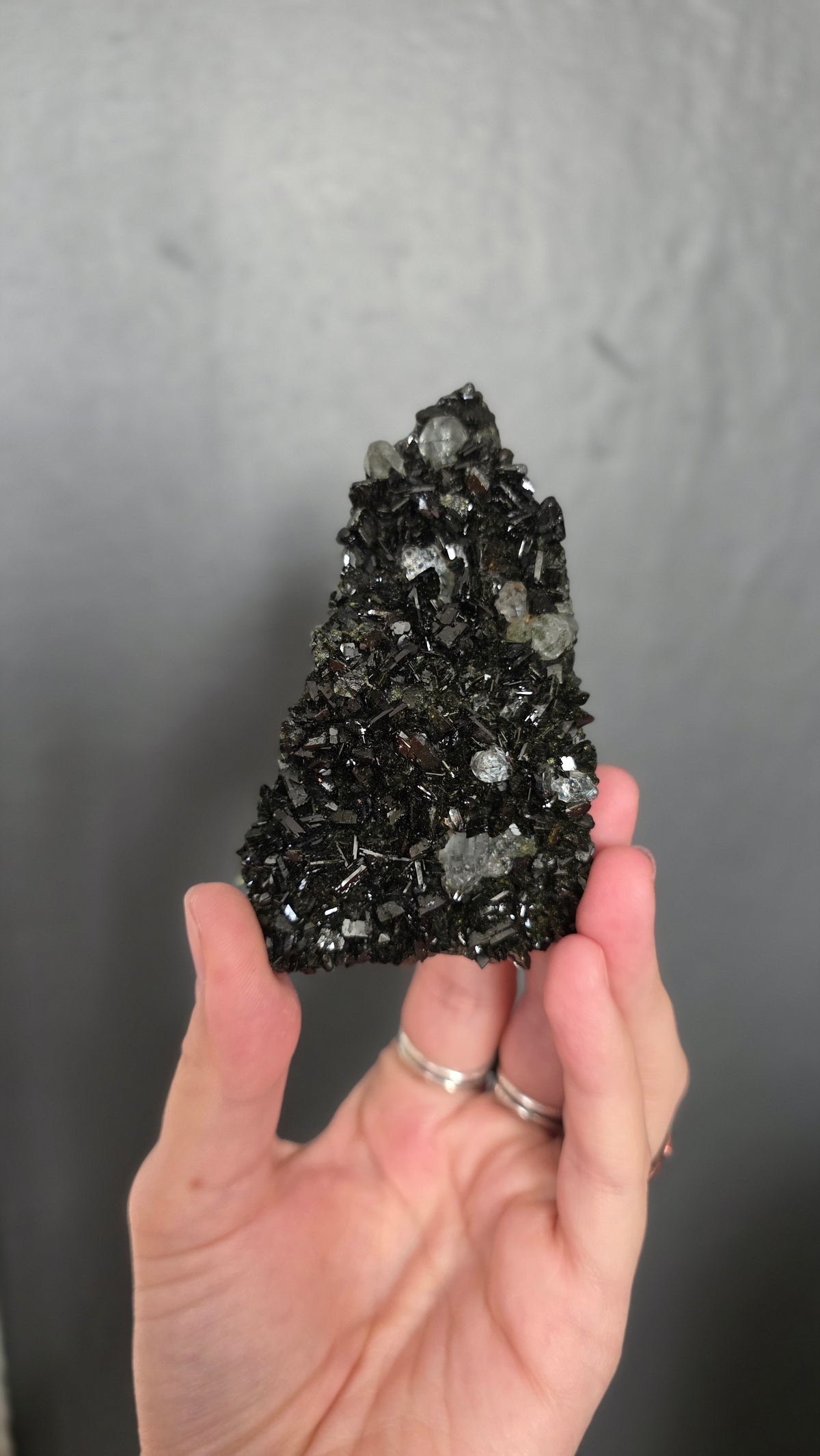 Epidote in Quartz