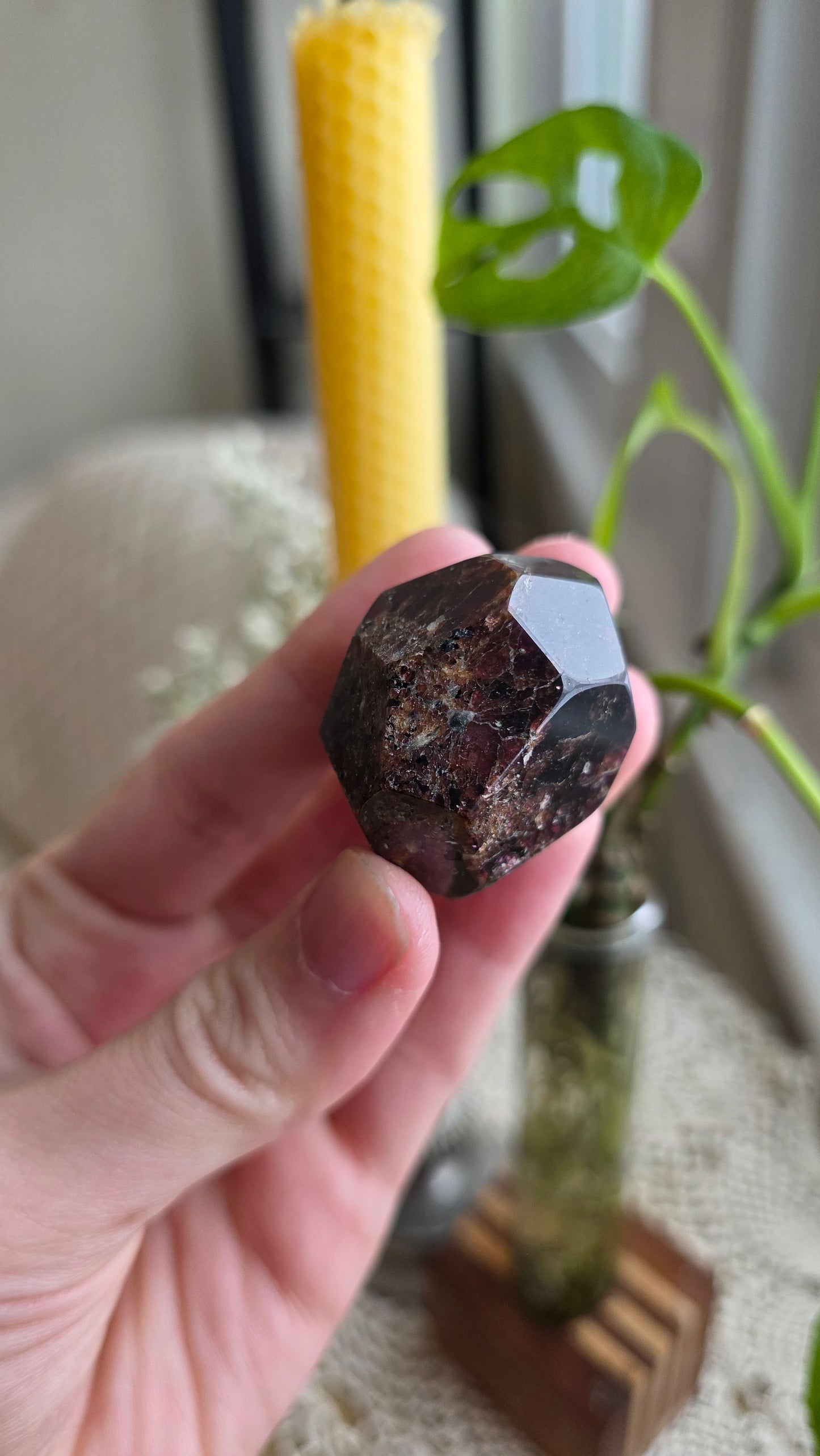 Raspberry Garnet Dodechahedron 15