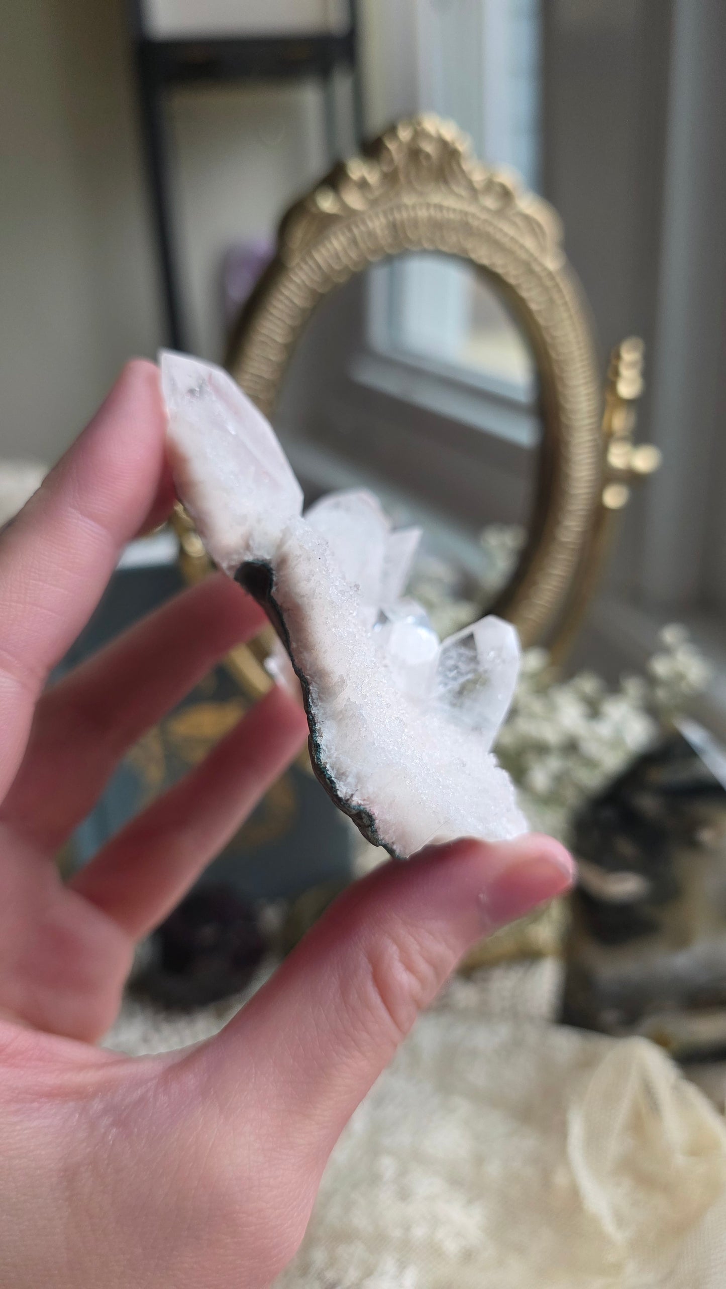 Apophyllite specimen no.7