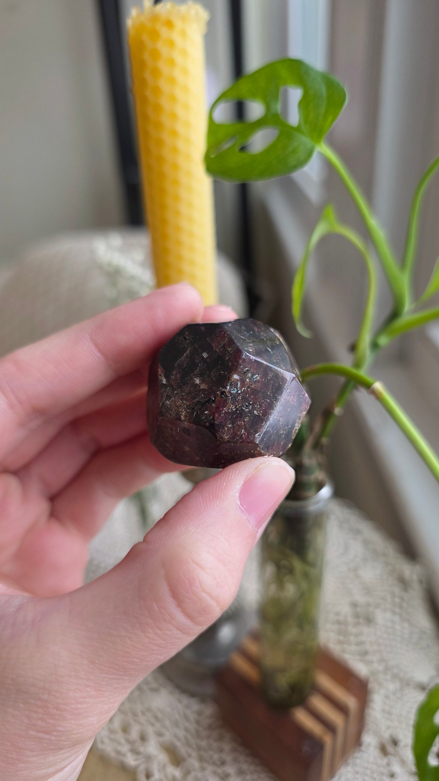 Raspberry Garnet Dodechahedron 15