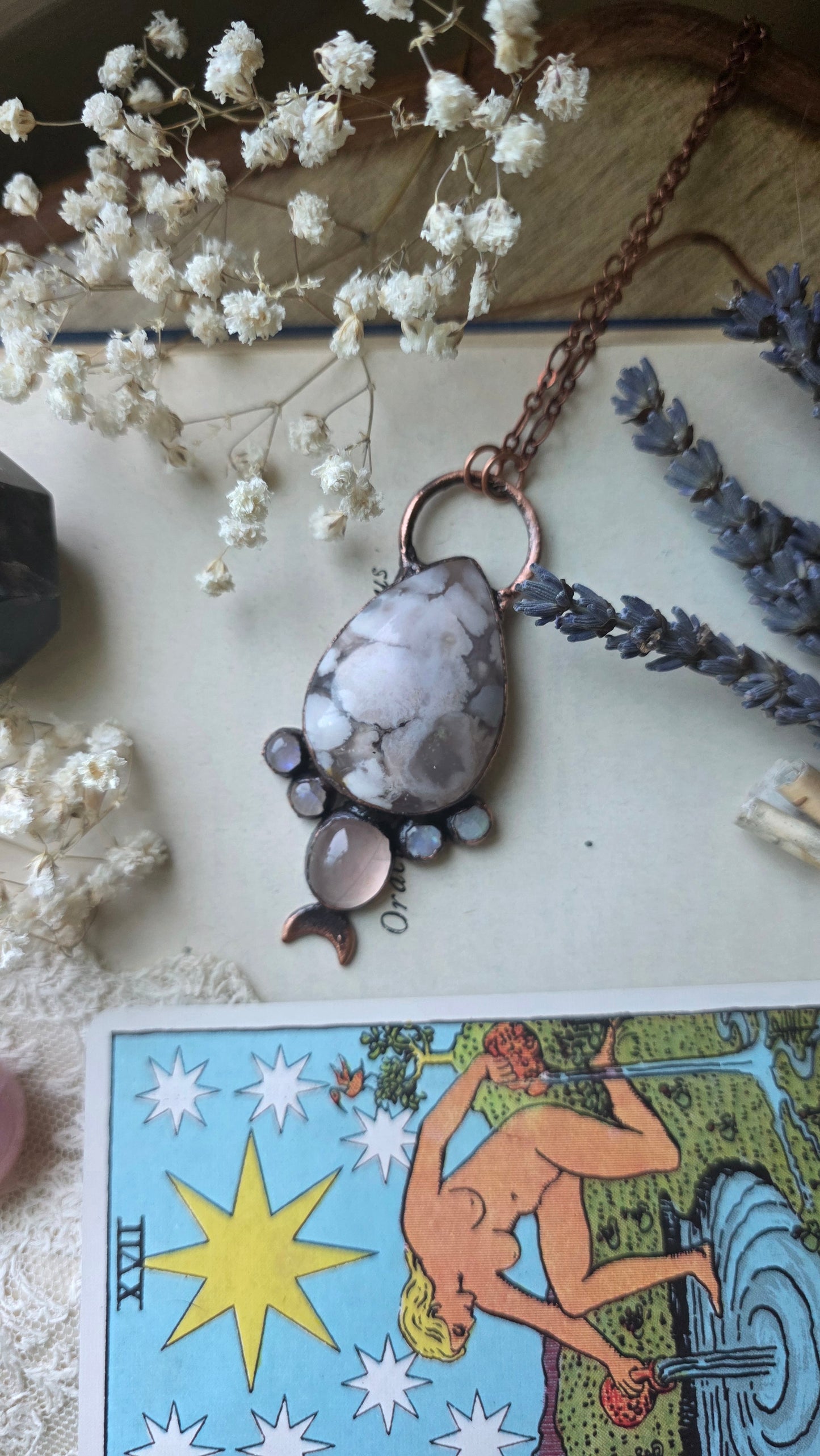 Floral Love: Flower Agate with Moonstone and Rose Quartz