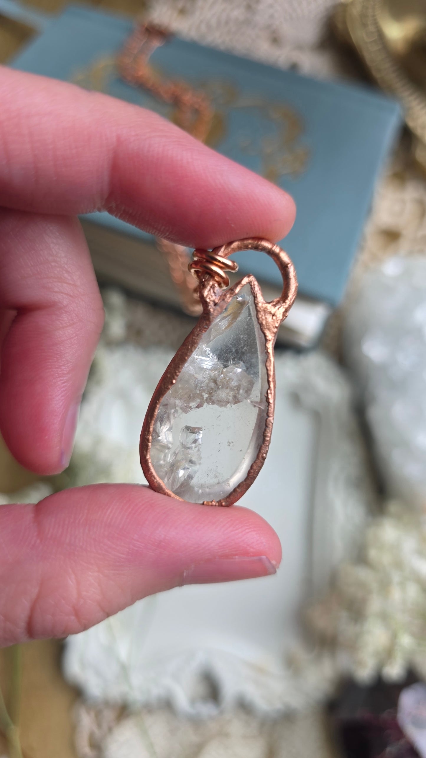 Manifestation Quartz Copper Necklace