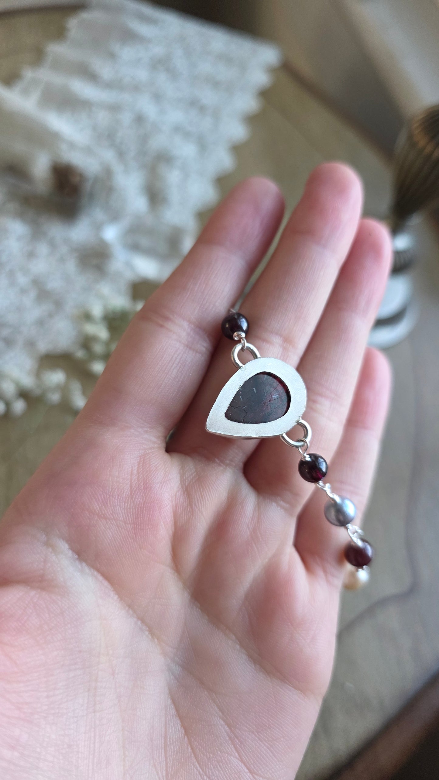 Sterling silver Garnet and Pearl Choker