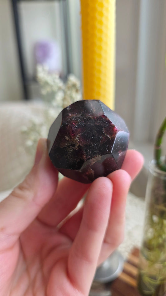 Raspberry Garnet Dodechahedron 12
