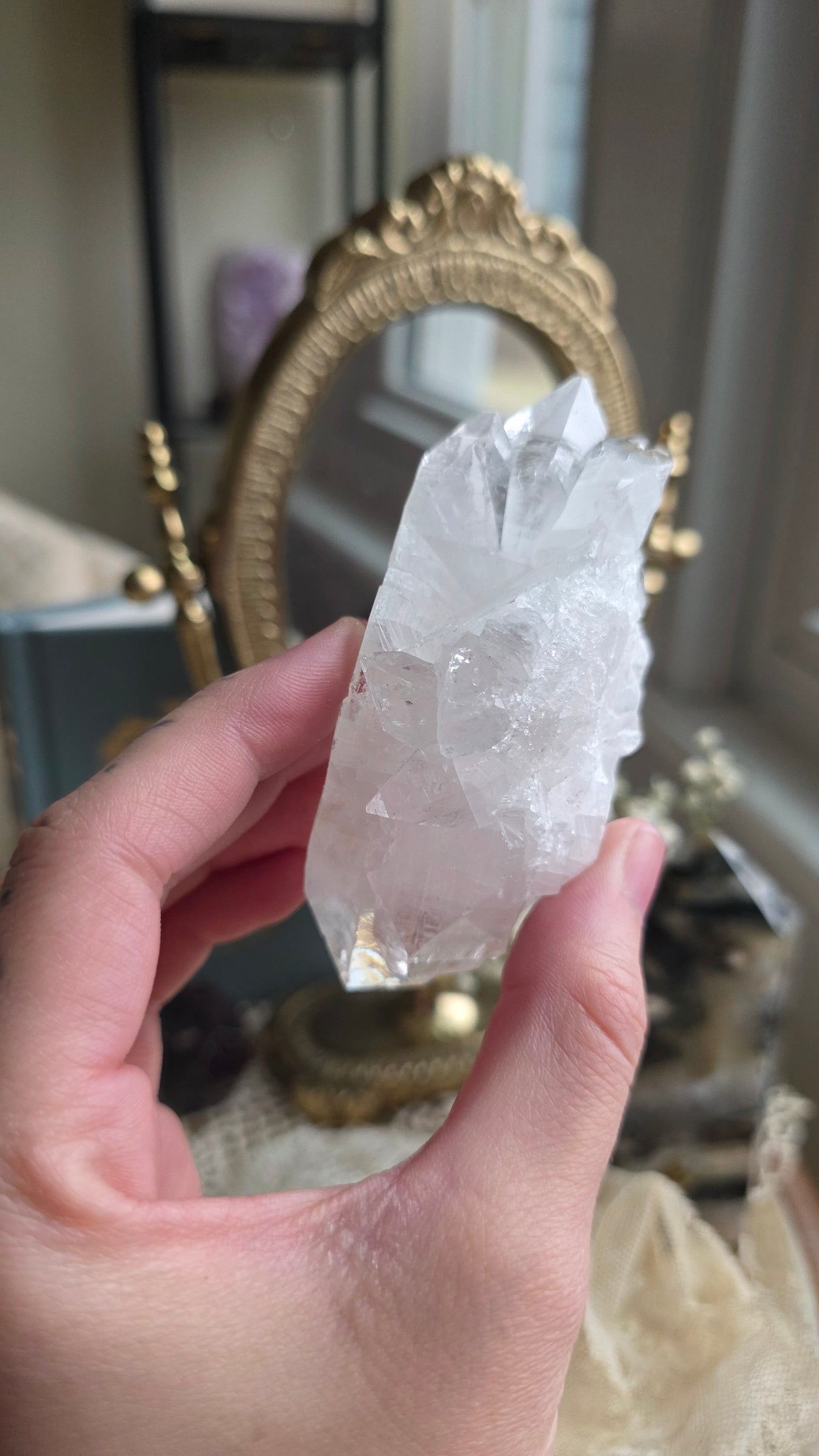 Apophyllite specimen no.4