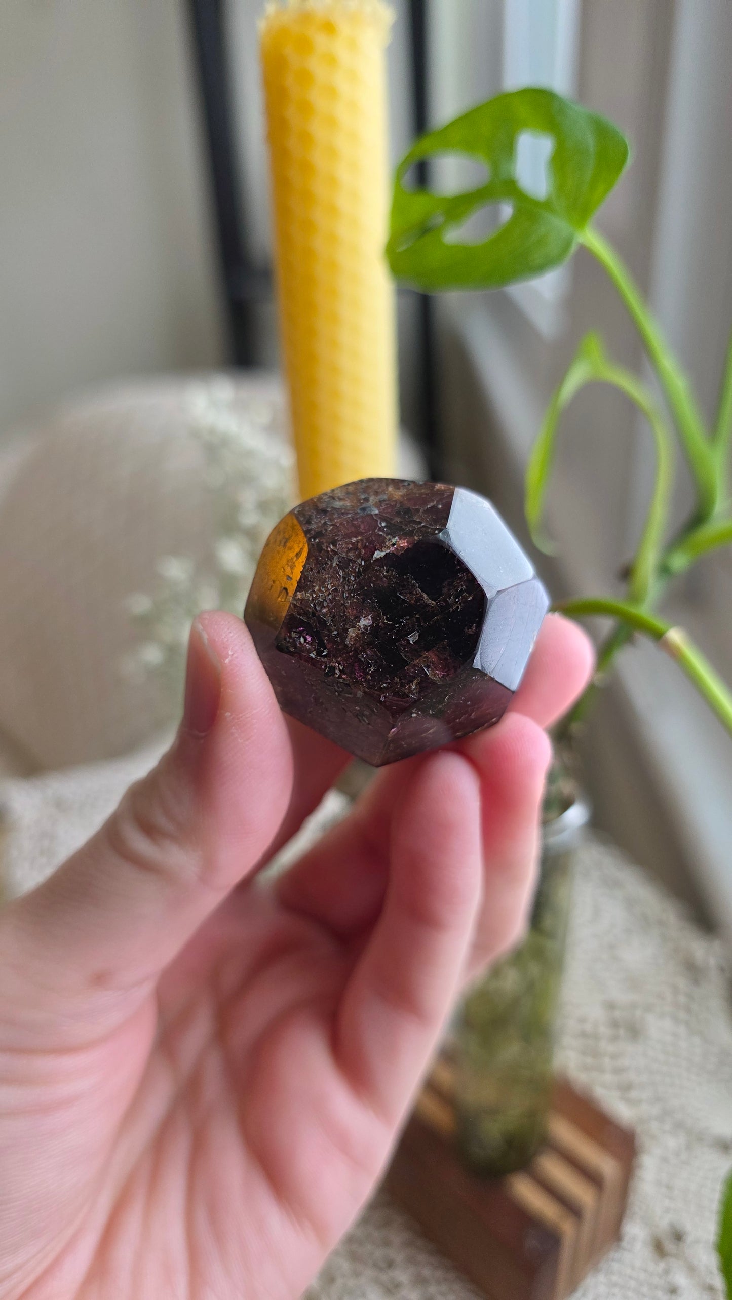 Raspberry Garnet Dodechahedron 15