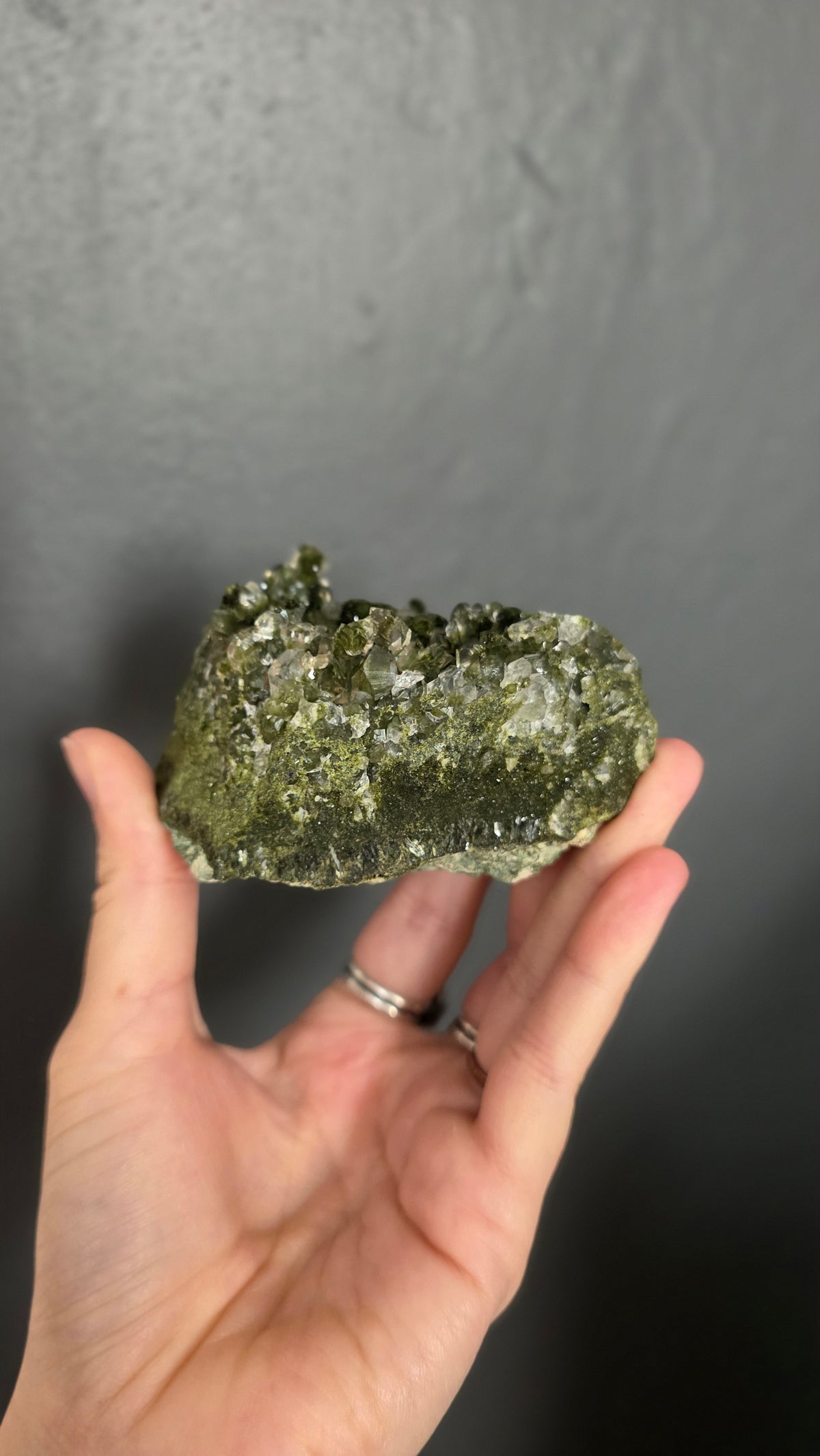 Epidote in Quartz