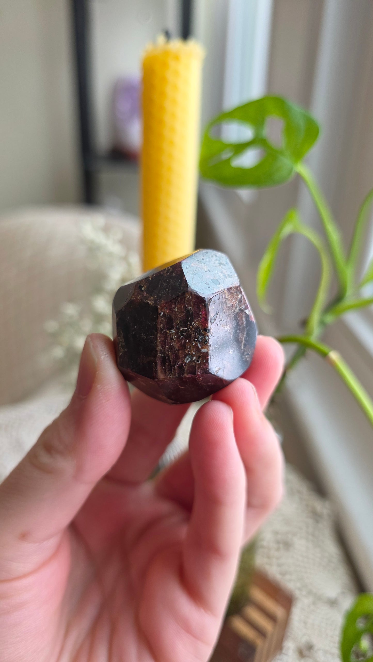 Raspberry Garnet Dodechahedron 15