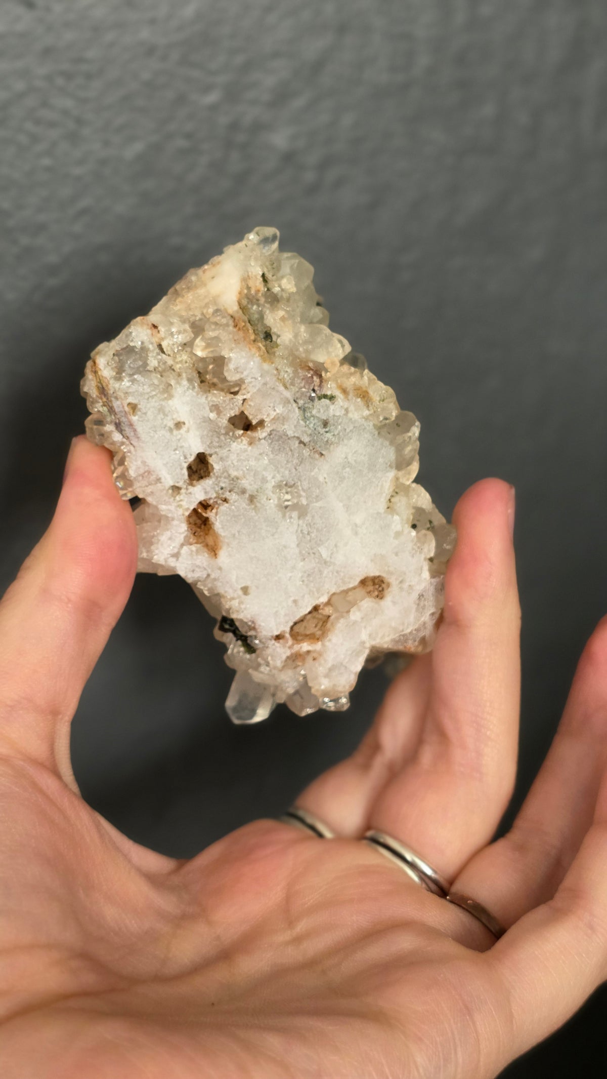 Epidote in Quartz