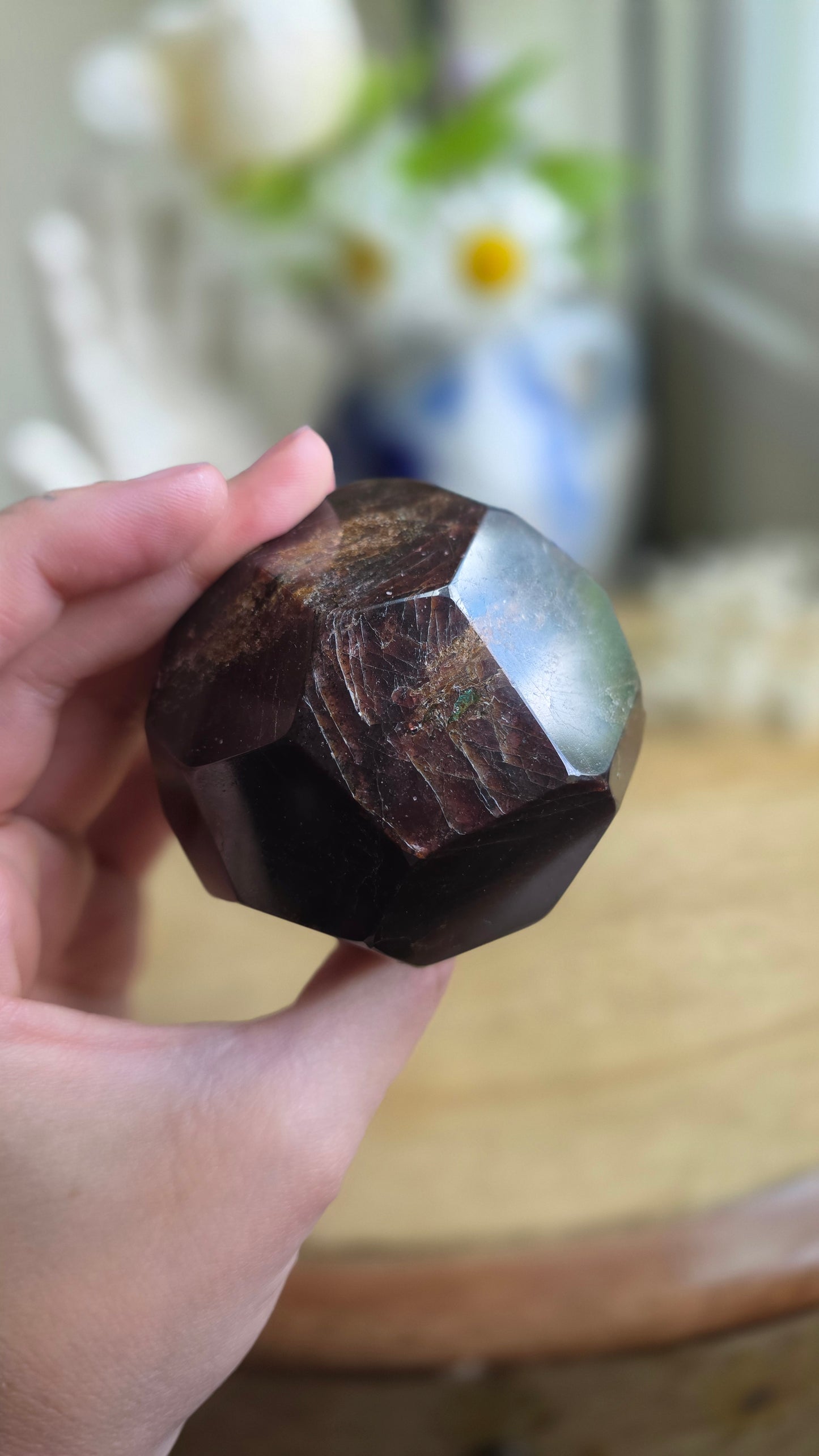 Garnet dodechahedron no. 1
