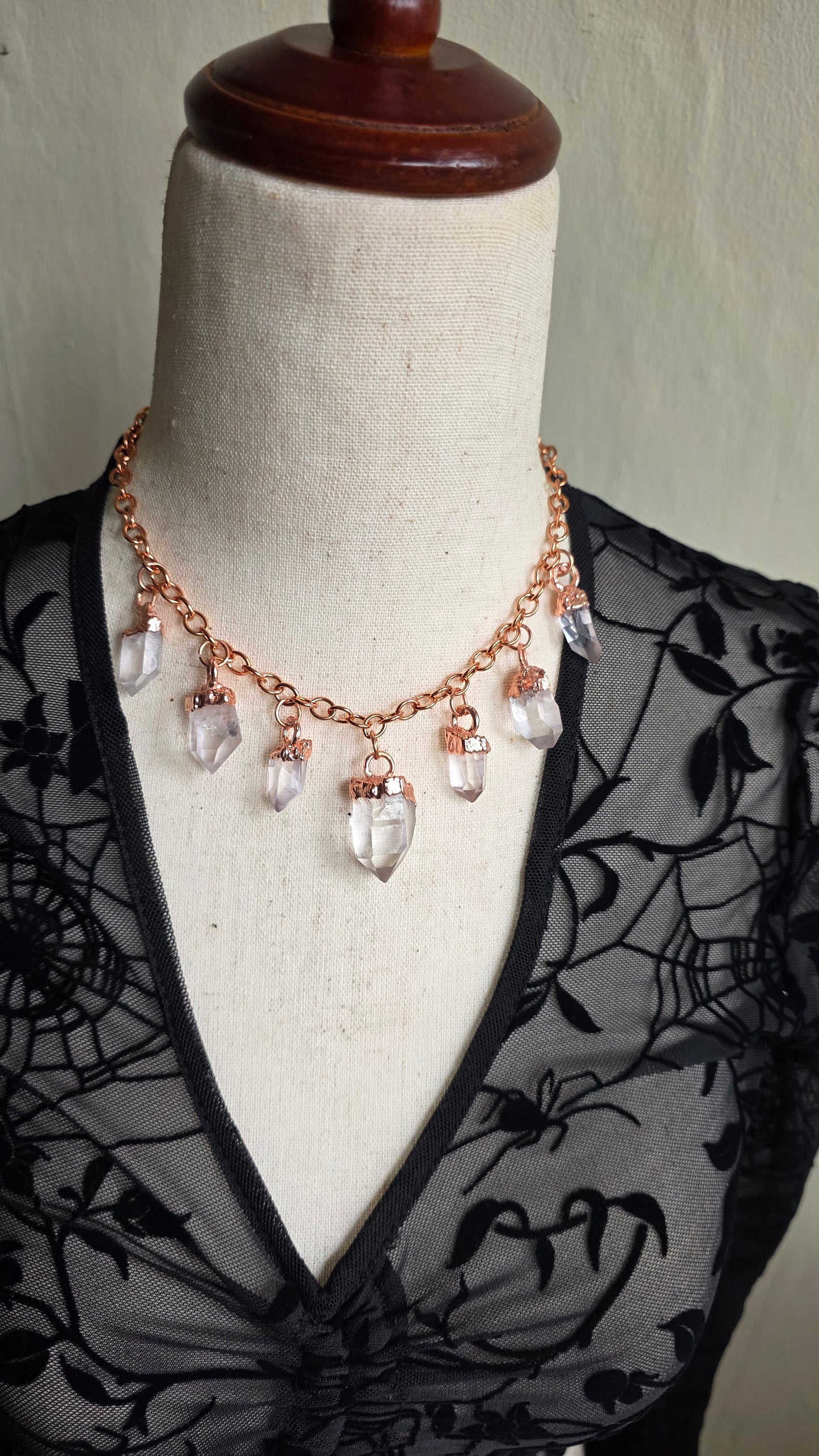 Quartz Point Copper Statement Choker