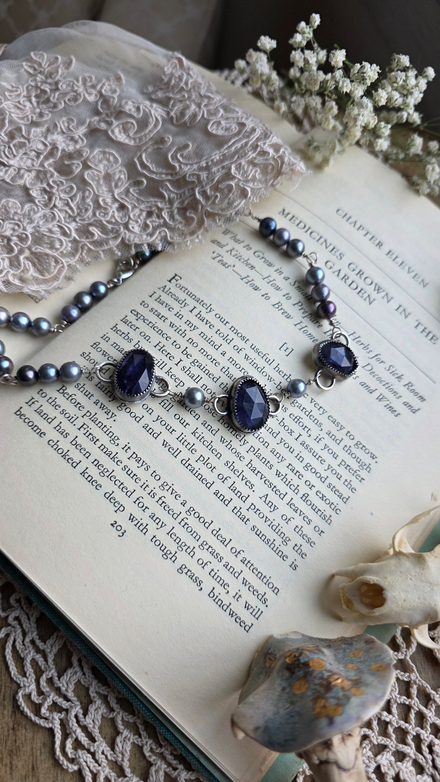 Sterling silver Blue Kyanite and Fresh Water Pearl Choker