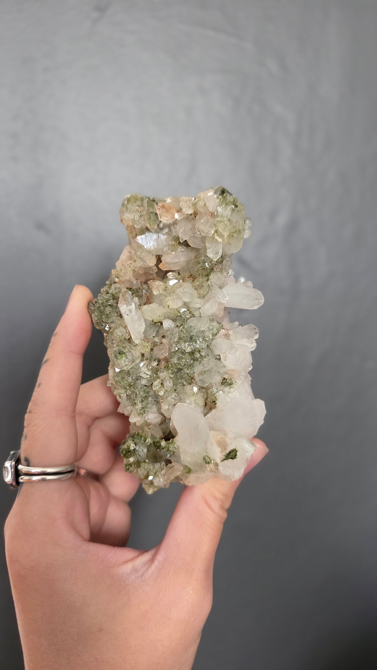 Epidote in Quartz