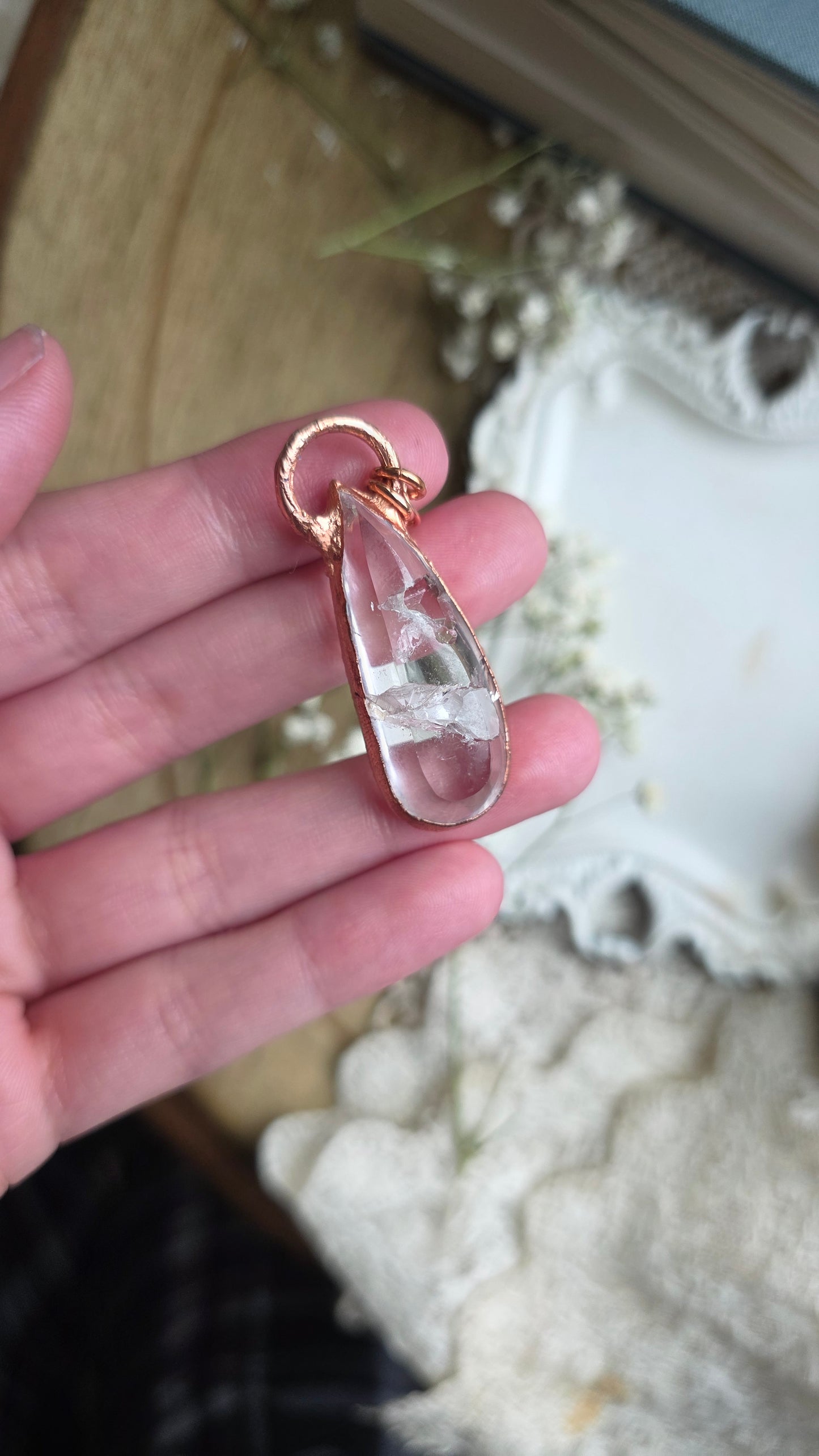 Manifestation Quartz Copper Necklace